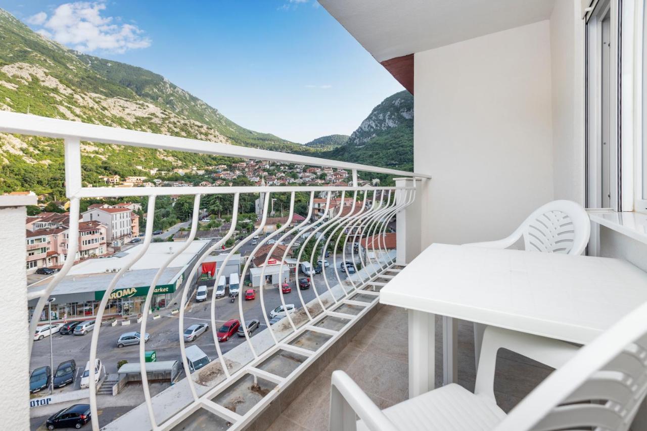 Studio Apartman Scardona Kotor Kültér fotó